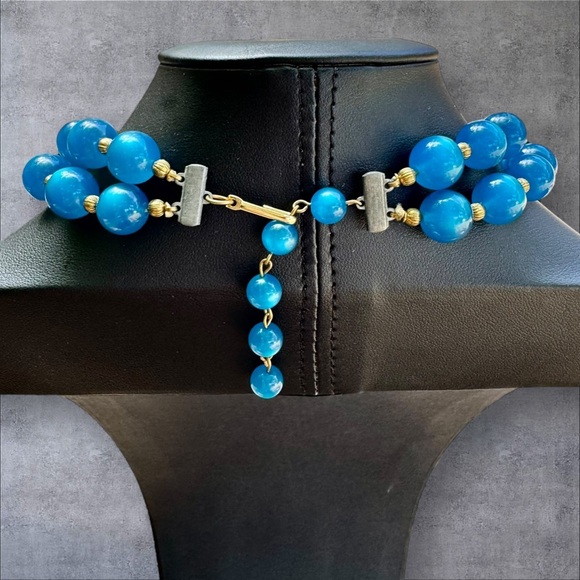 MOONGLOW Dark Blue Lucite Double-Strand Necklace, Vintage - Picture 11 of 12